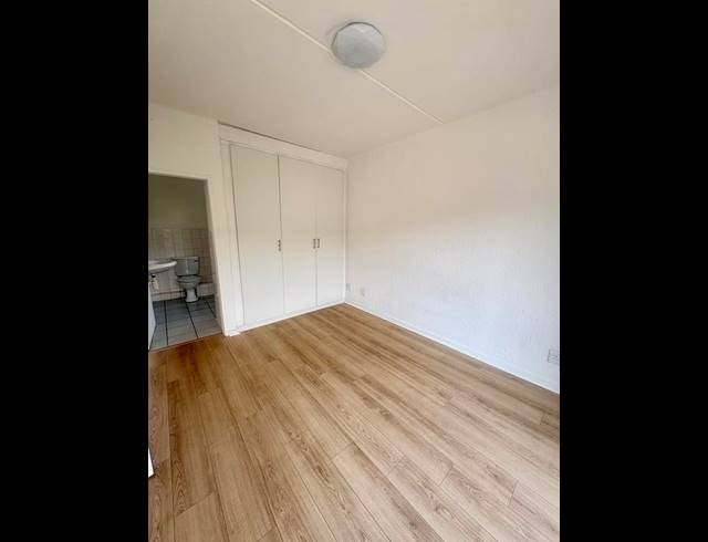 1 BEDROOM PROPERTY TO RENT IN GLENHAZEL